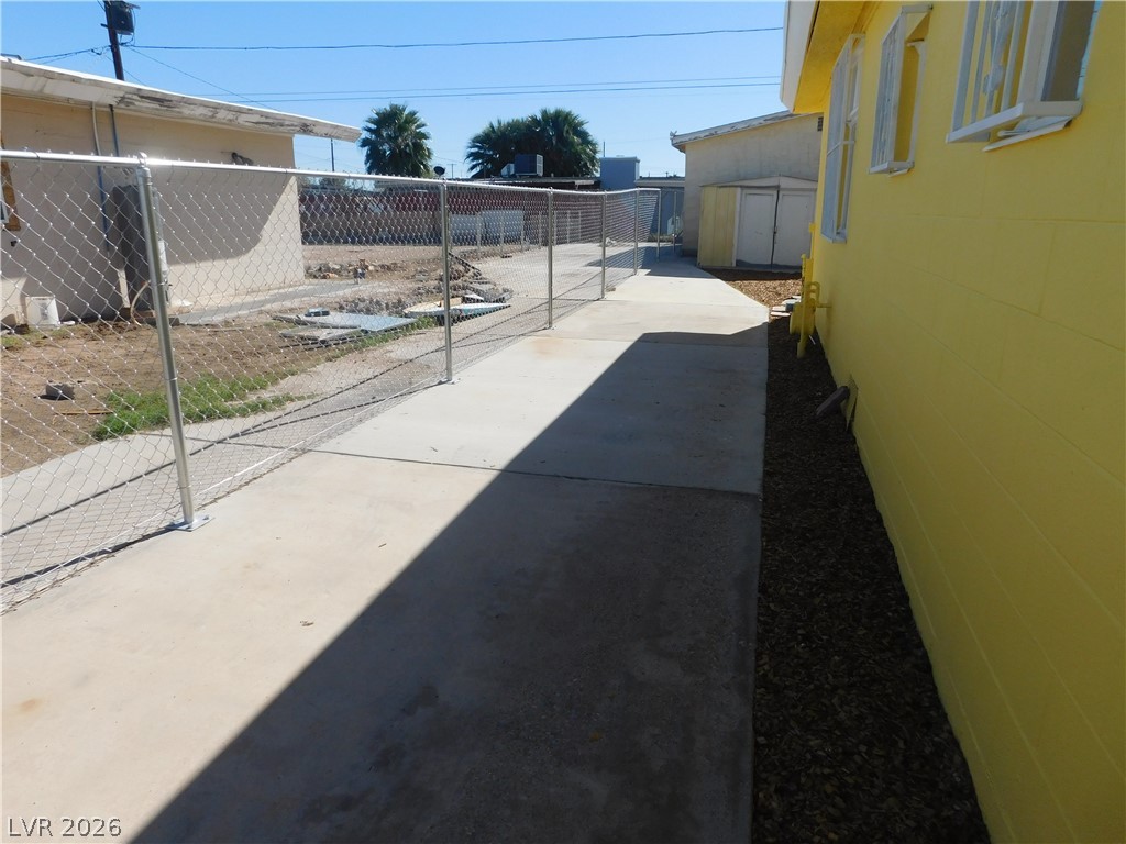 2737 East Taylor Avenue Property Photo 48
