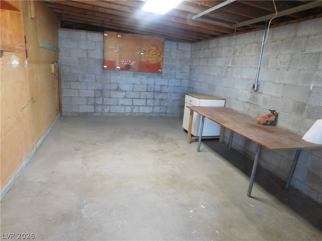 2737 East Taylor Avenue Property Photo 49