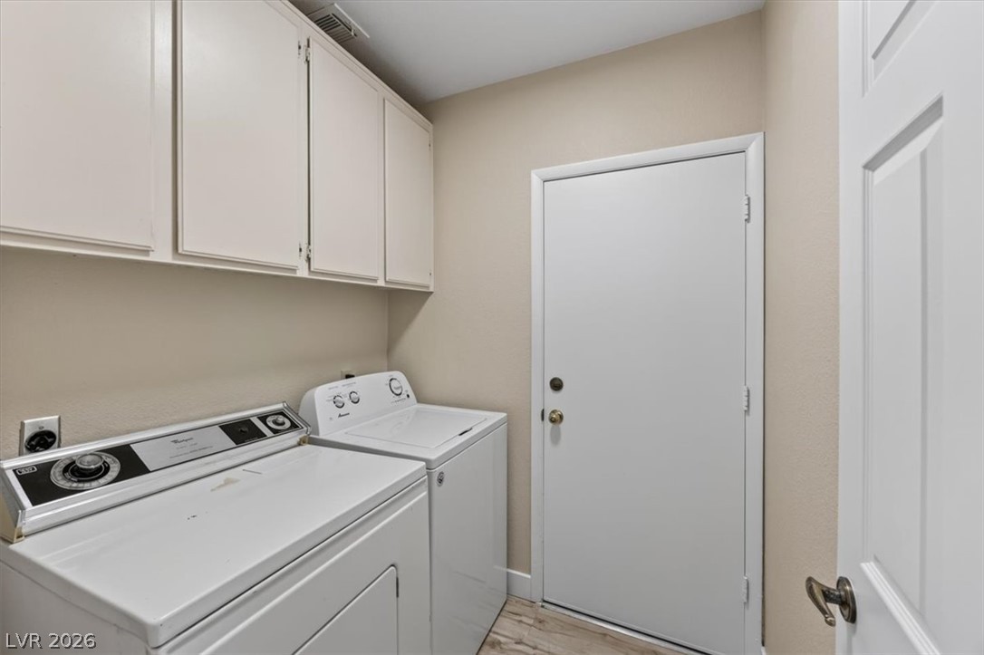 3237 La Mancha Way Property Photo 35