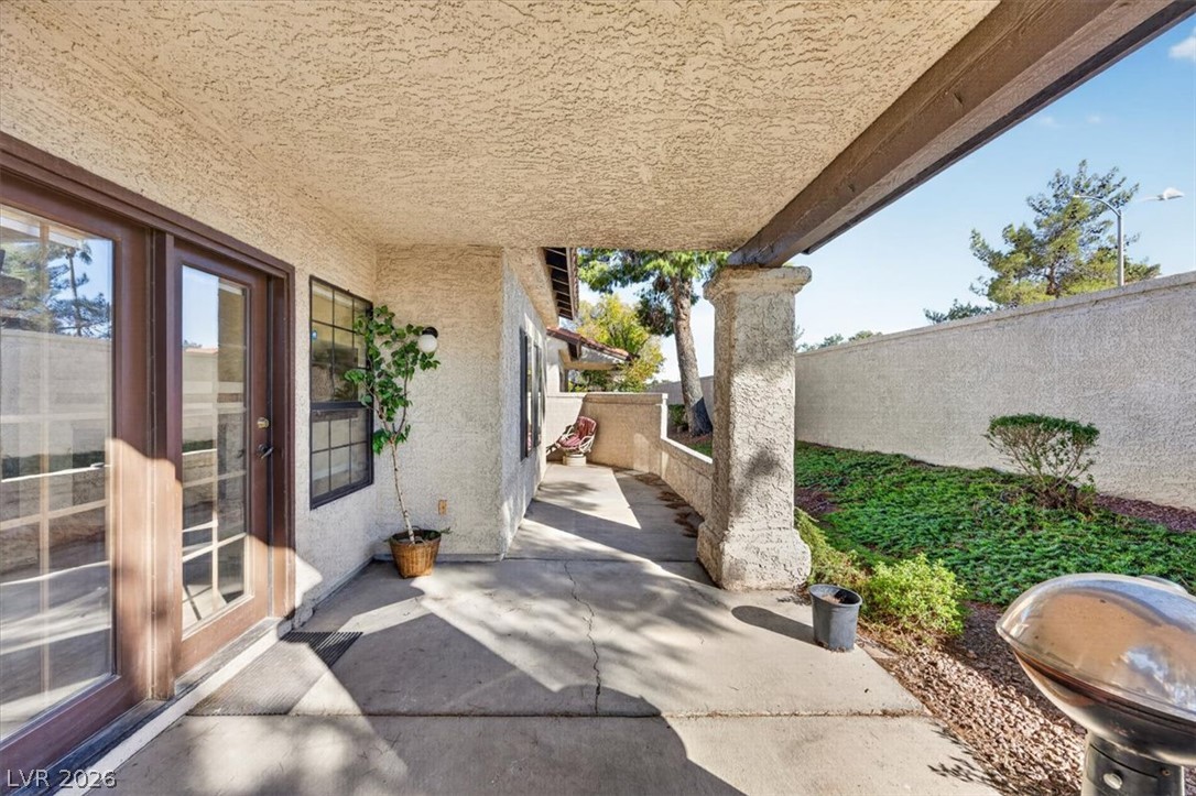 3237 La Mancha Way Property Photo 41