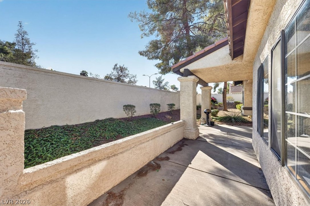 3237 La Mancha Way Property Photo 43