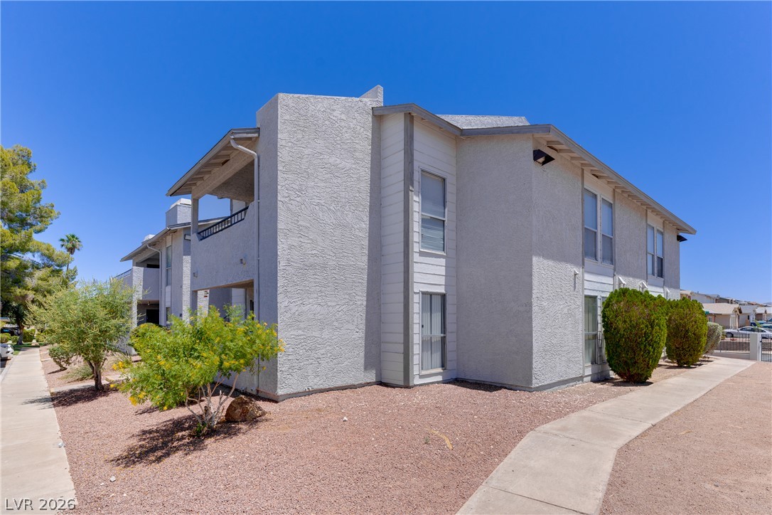 1607 Justin Court 0 Property Photo 2