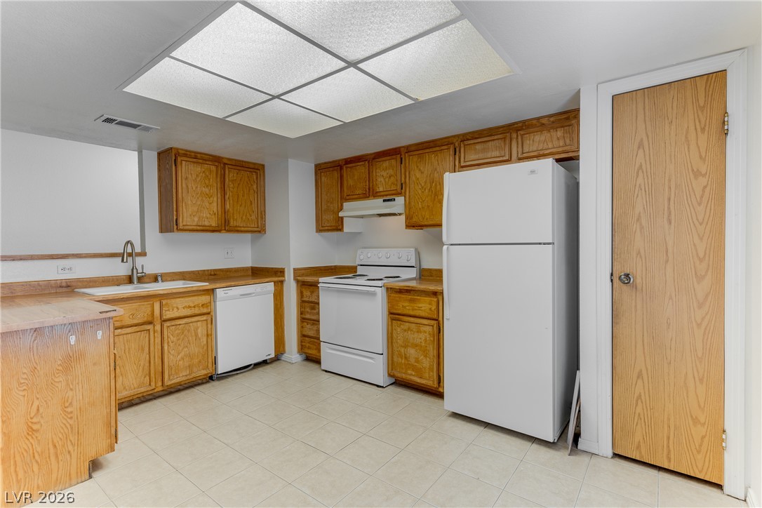 1607 Justin Court 0 Property Photo 9