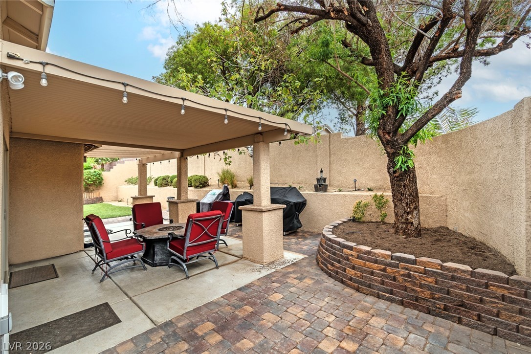 19 Silica Sand Street Property Photo 4