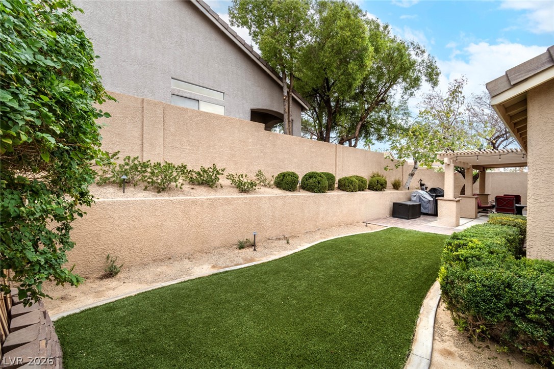 19 Silica Sand Street Property Photo 5