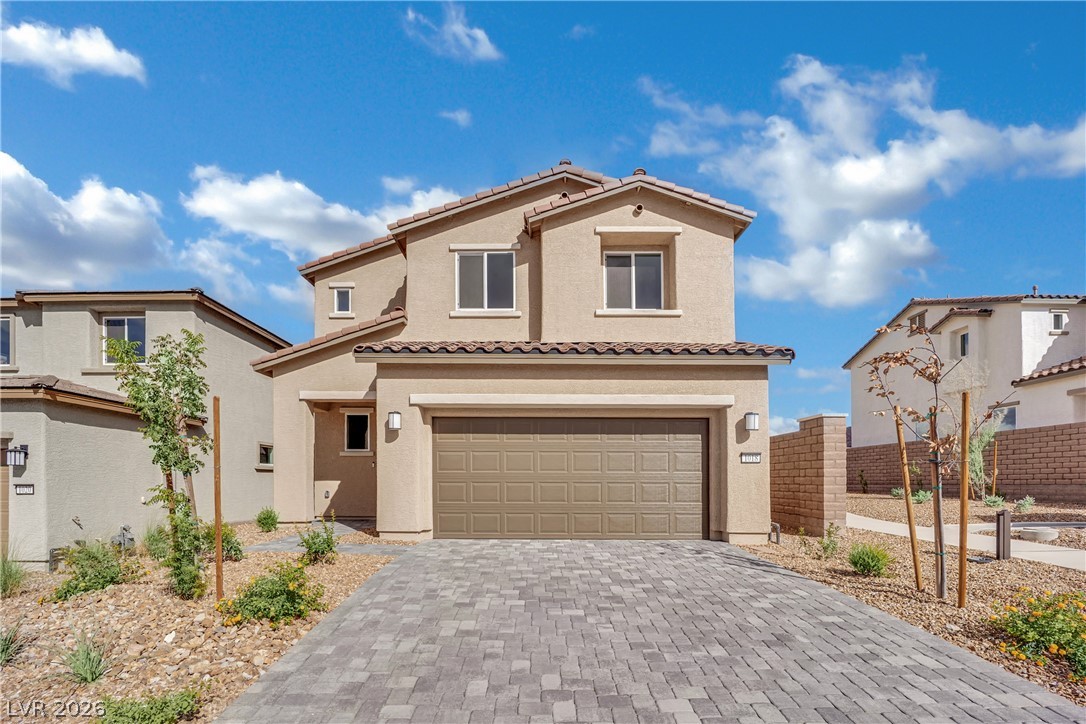 1018 Magenta Dusk Place Property Photo 1