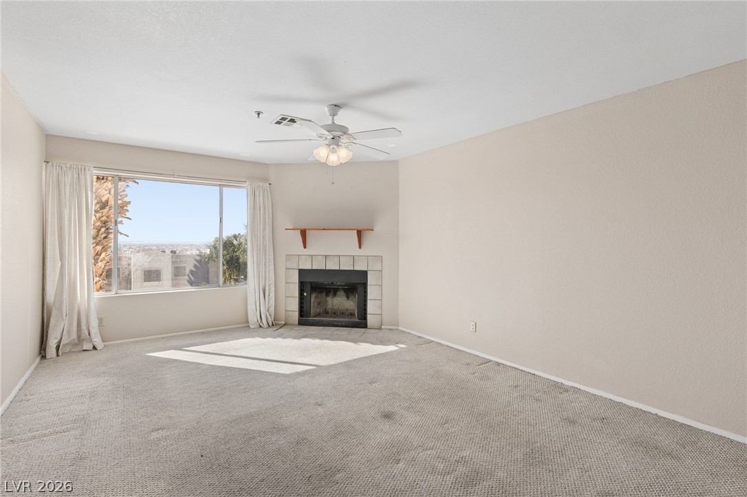 2060 Mesquite Lane 303 Property Photo 2