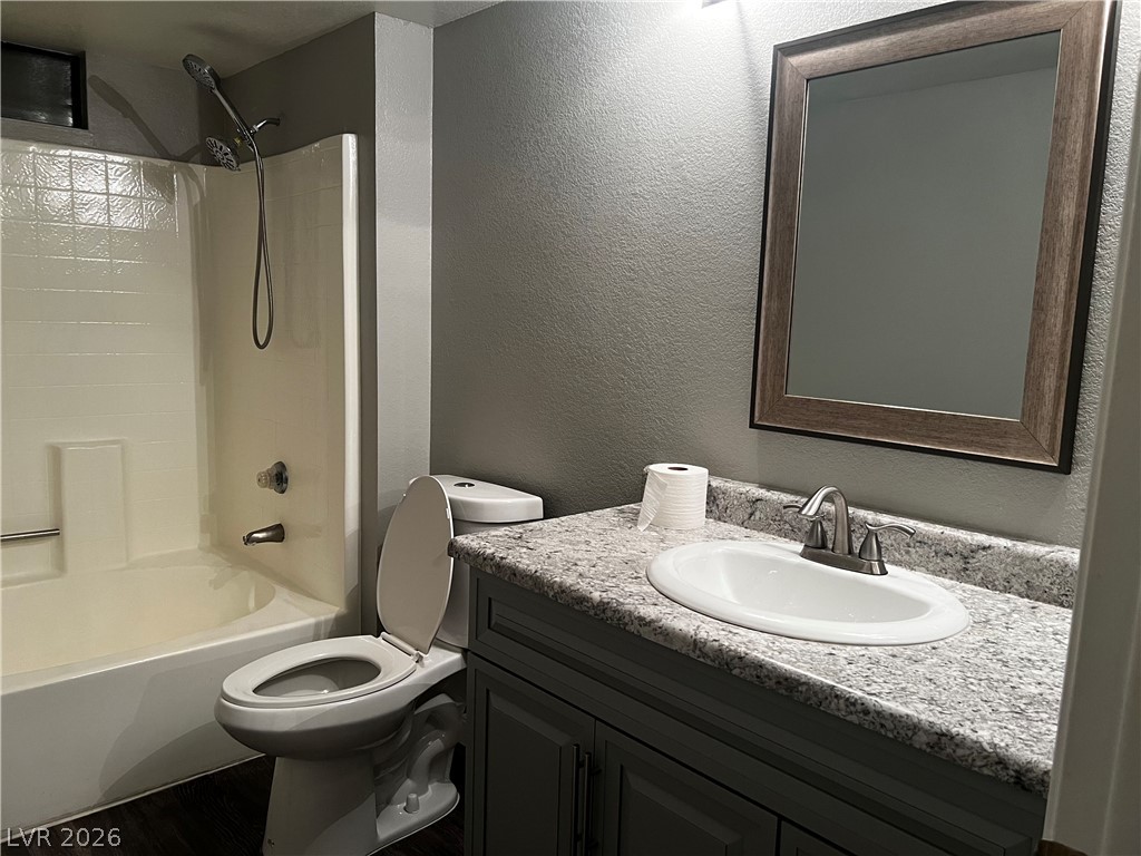 2995 East Sunset Road 110 Property Photo 6