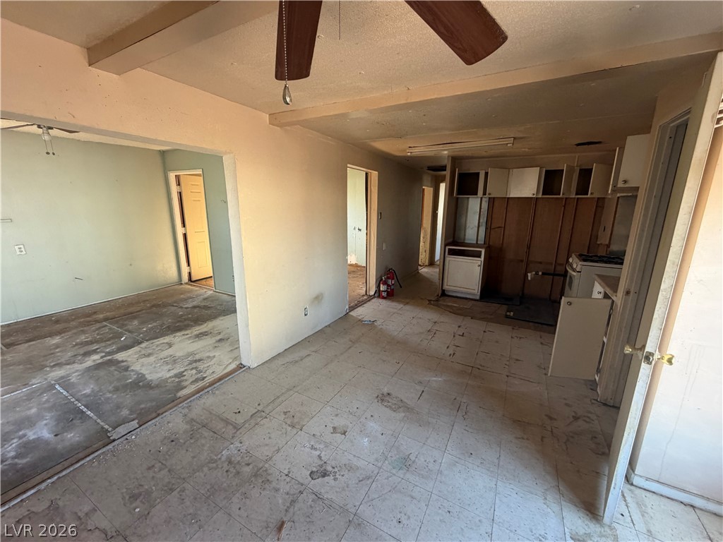 212 Mojave Lane Property Photo 5
