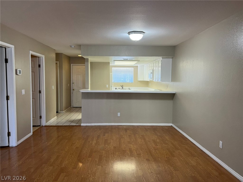 2841 Bluebonnet Drive 3 Property Photo 3