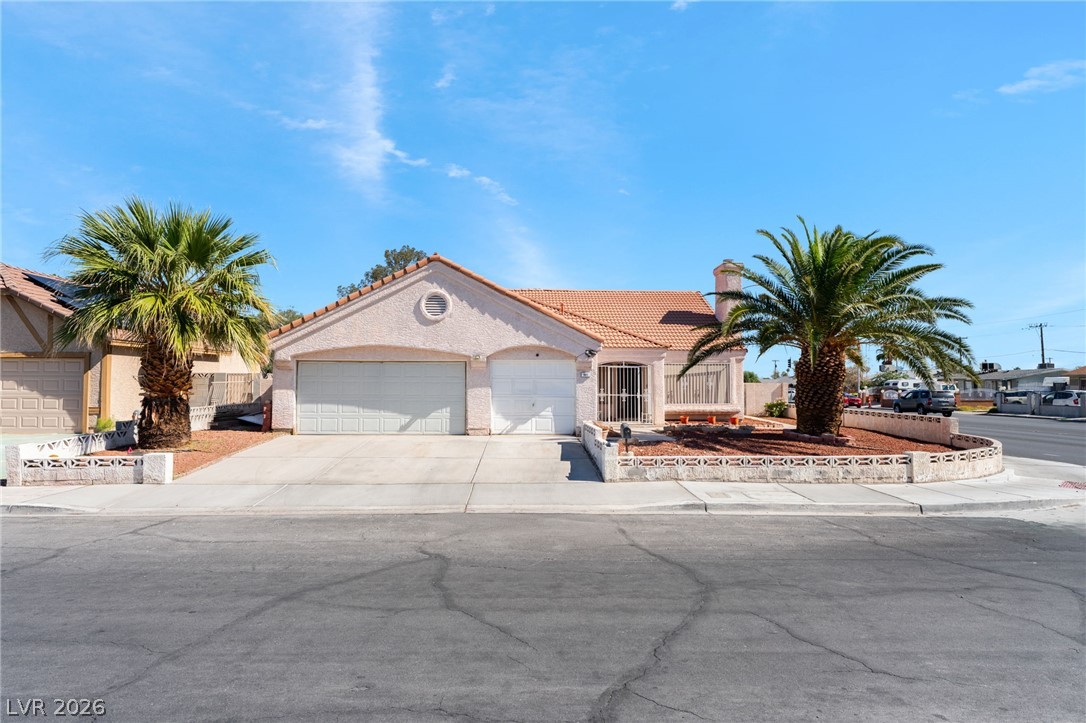 901 Shifting Sands Drive Property Photo 3