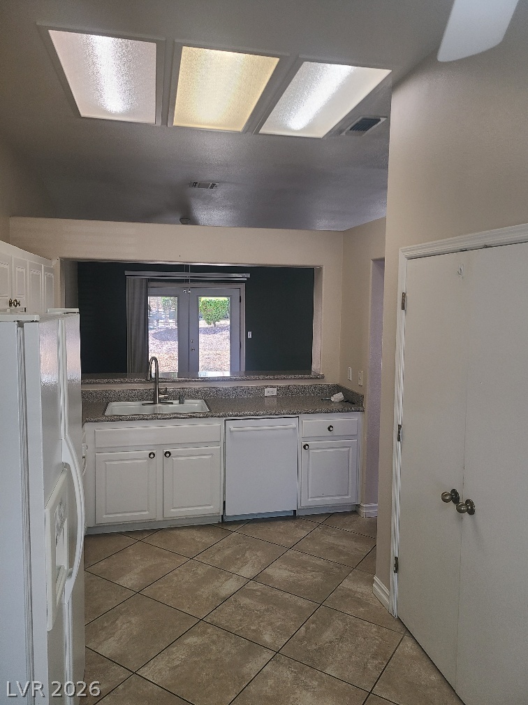 2085 High Mesa Drive Property Photo 5