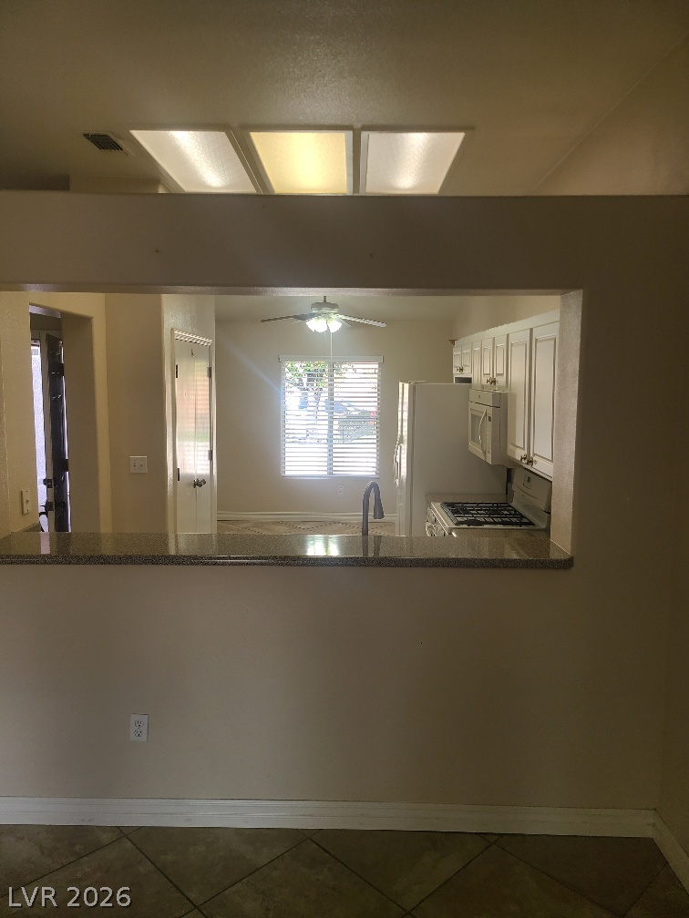 2085 High Mesa Drive Property Photo 6