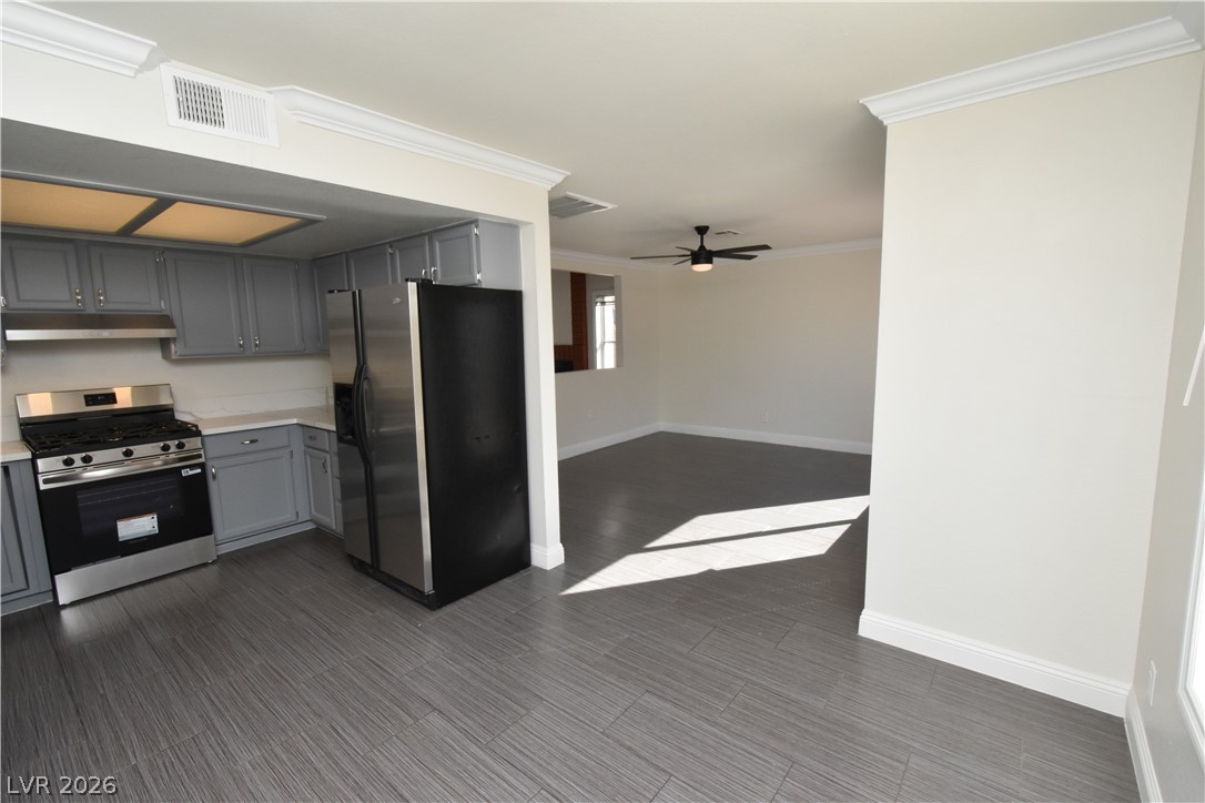 3909 Steinbeck Drive Property Photo 17