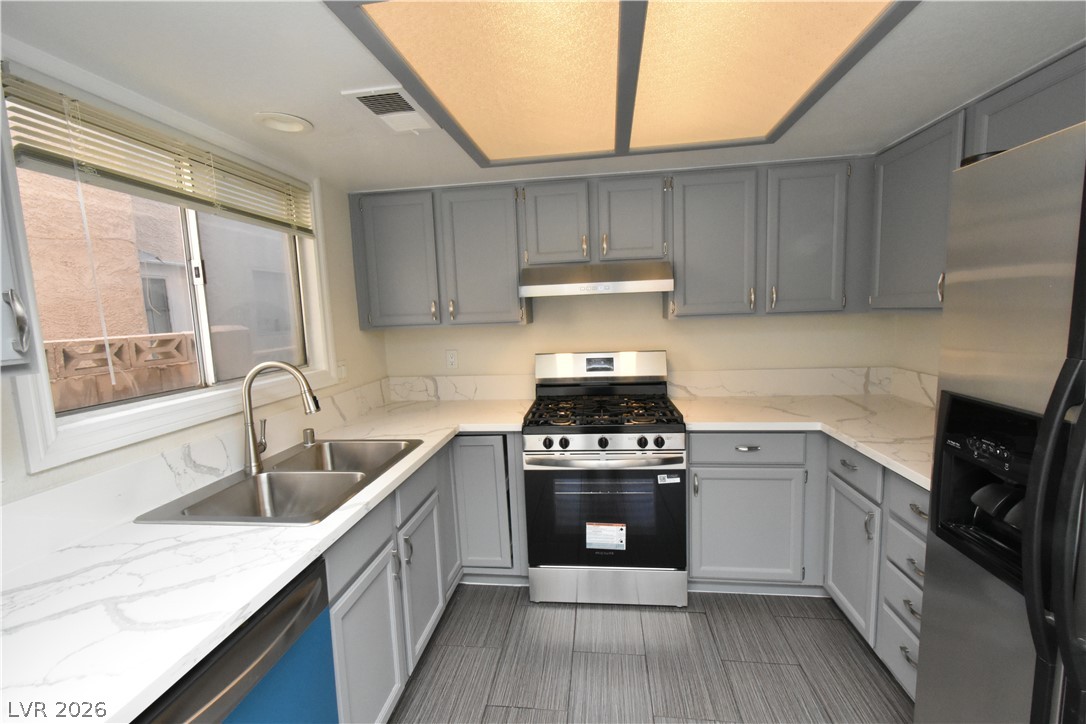 3909 Steinbeck Drive Property Photo 18