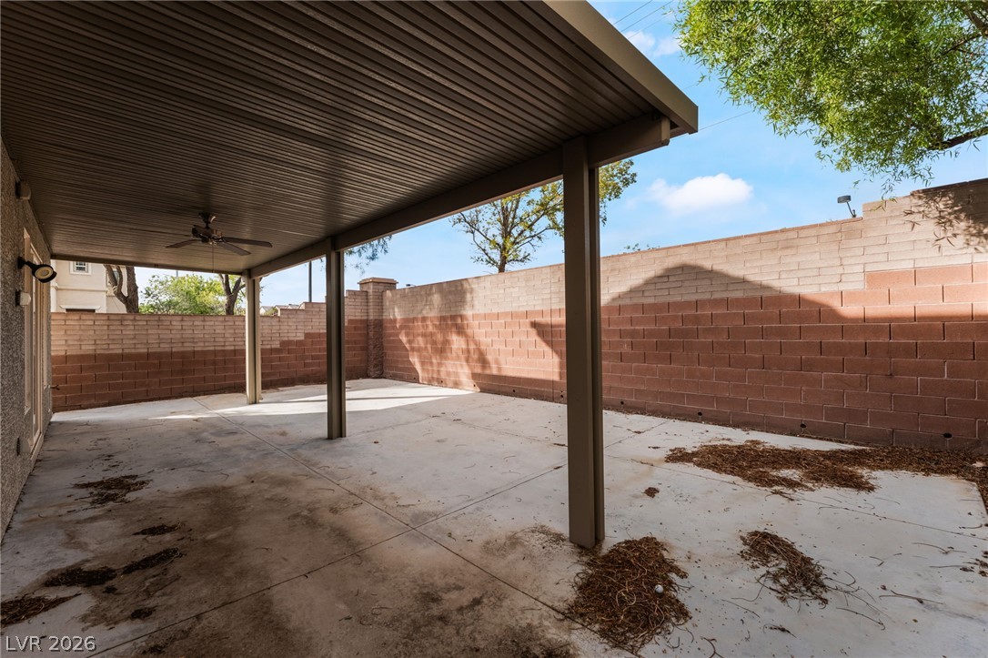 7725 Donner Peak Street Property Photo 42