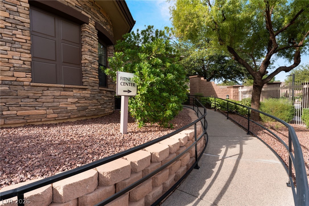 7725 Donner Peak Street Property Photo 43