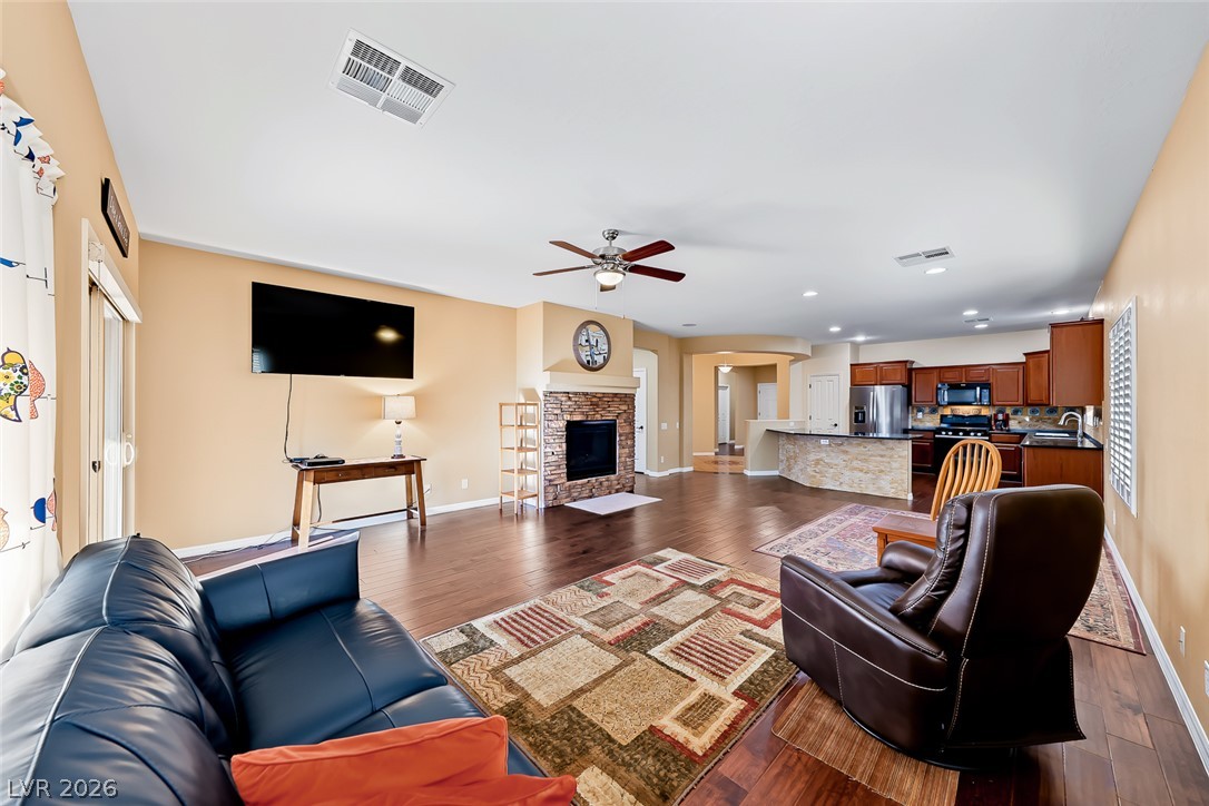 2625 Bechamel Place Property Photo 9