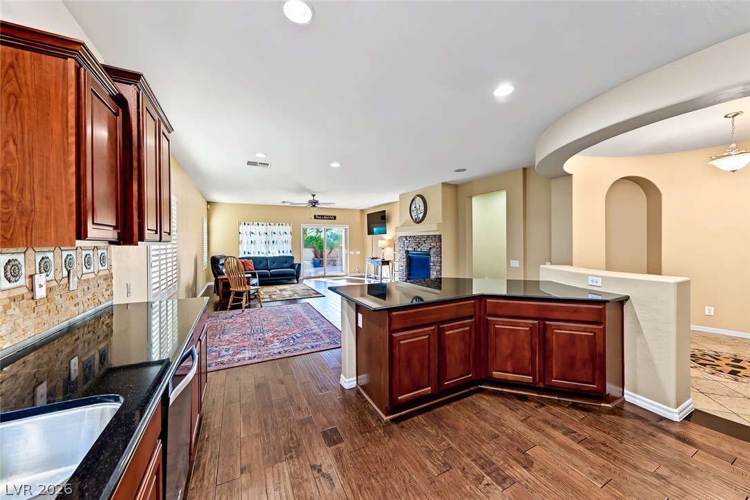 2625 Bechamel Place Property Photo 15