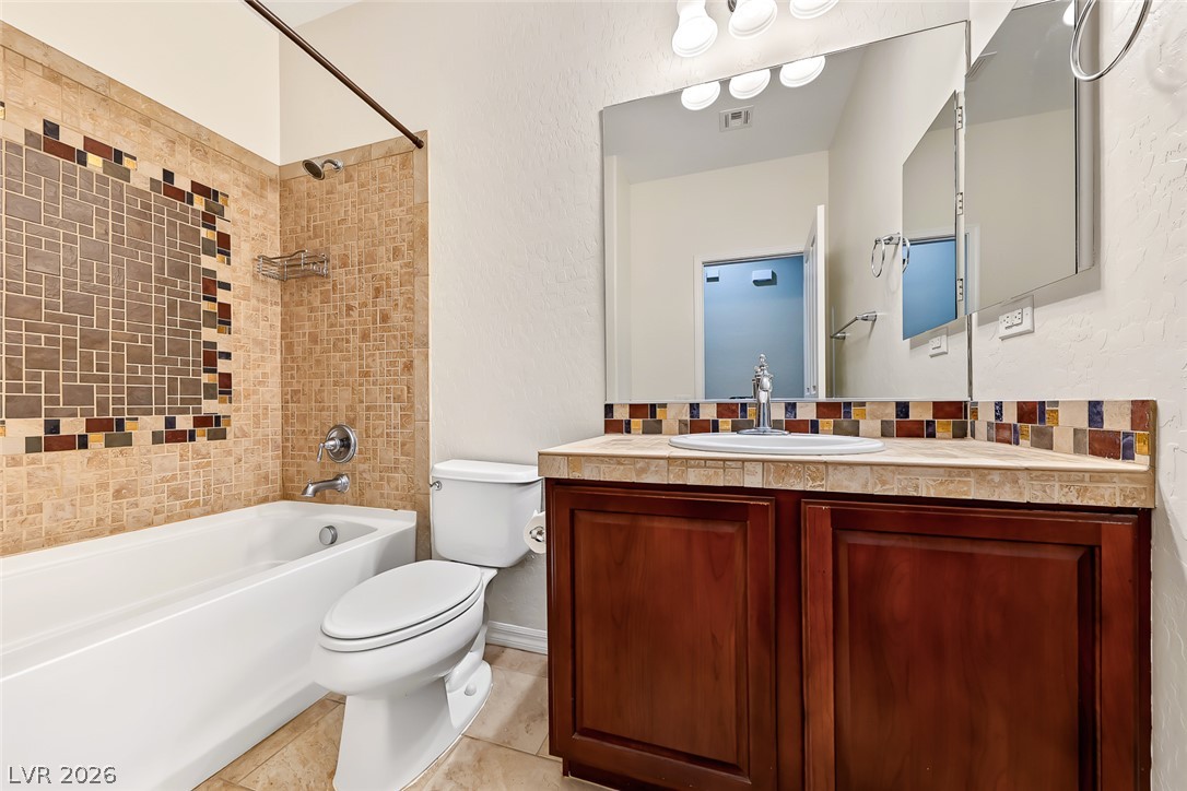 2625 Bechamel Place Property Photo 29