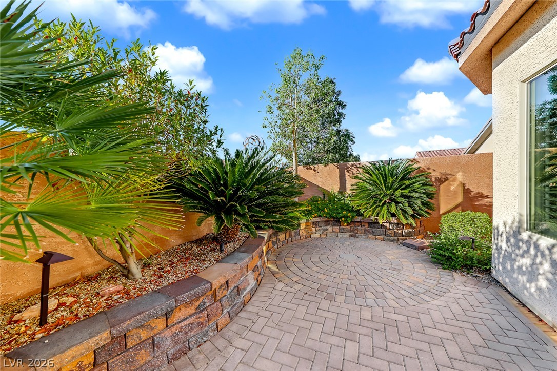 2625 Bechamel Place Property Photo 37