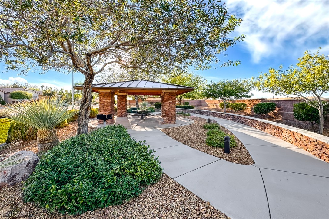 2625 Bechamel Place Property Photo 38
