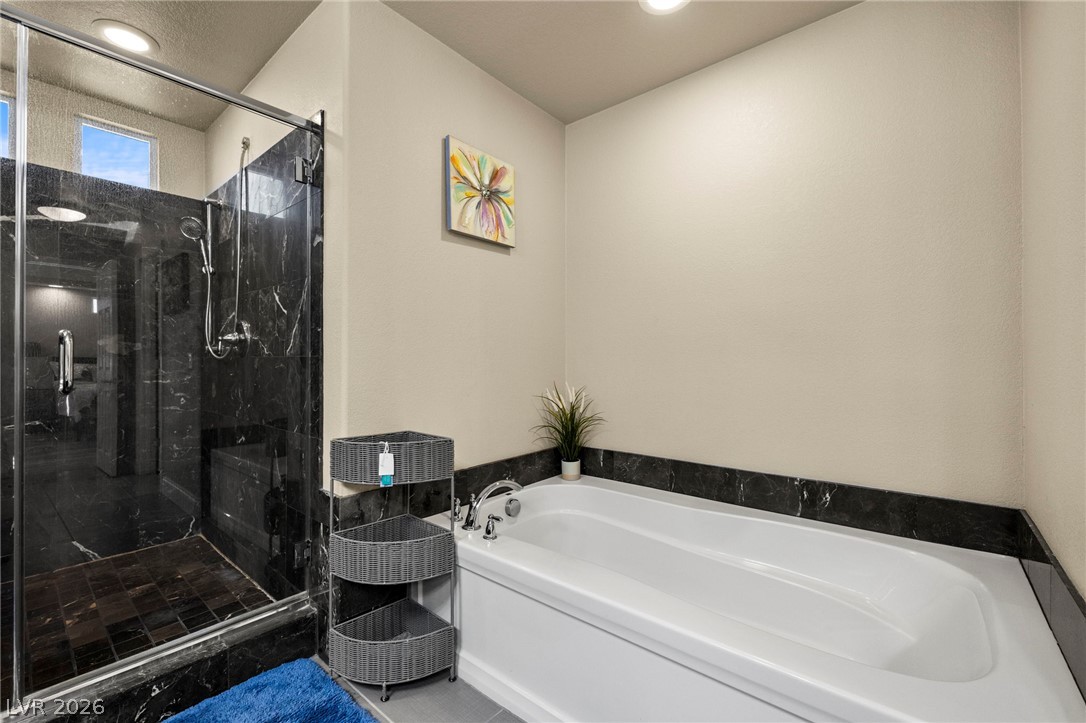 9715 Fox Estate Street Property Photo 40