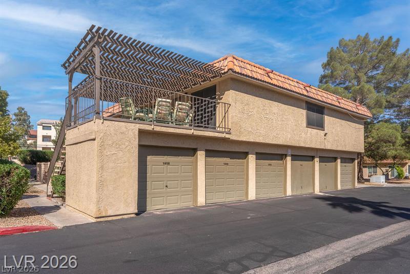 1858 Avacado Court 1858 Property Photo 1