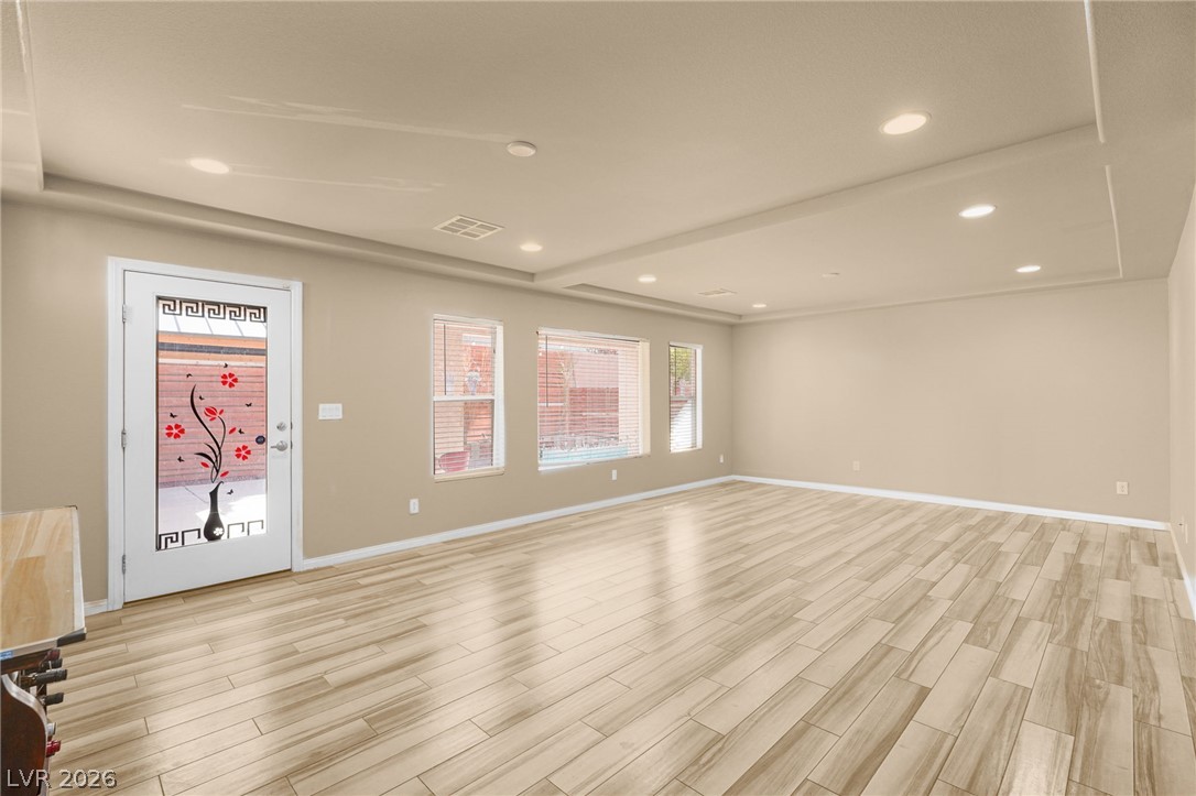 6005 Crown Palms Avenue Property Photo 15
