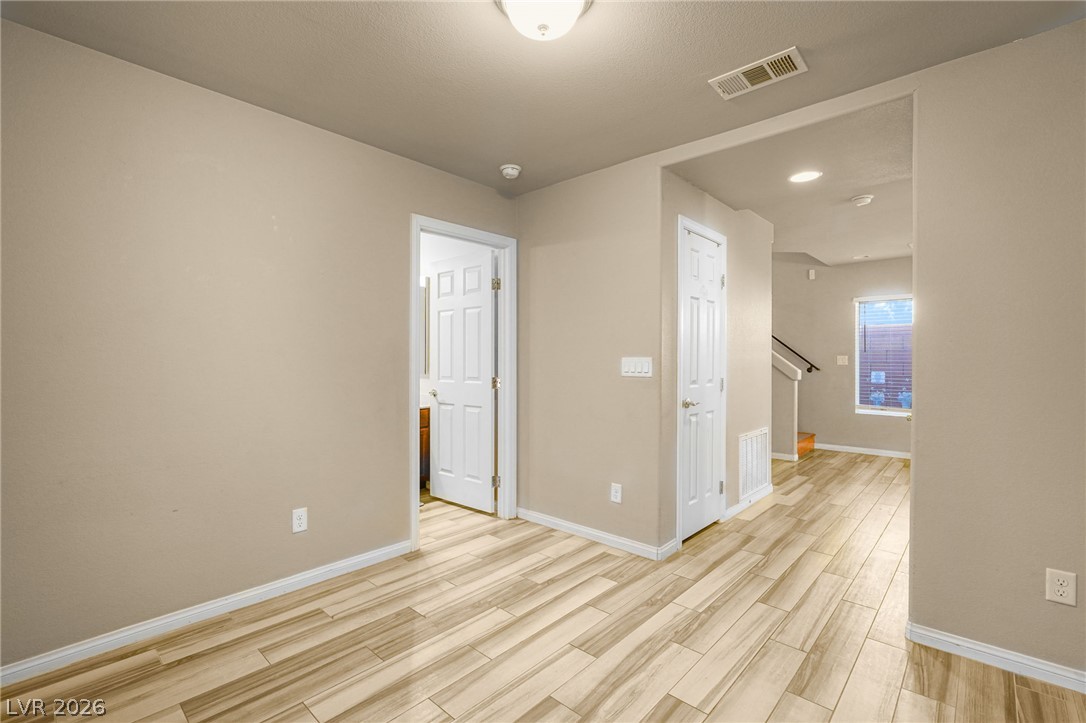 6005 Crown Palms Avenue Property Photo 21