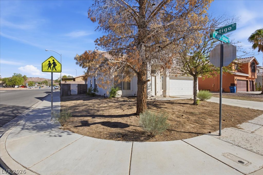 2000 Maple Springs Street Property Photo 25