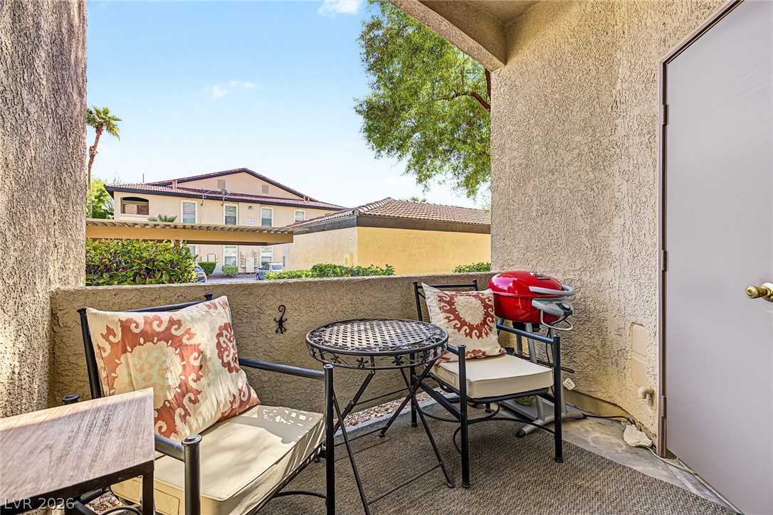 3395 Cactus Shadow Street 104 Property Photo 6