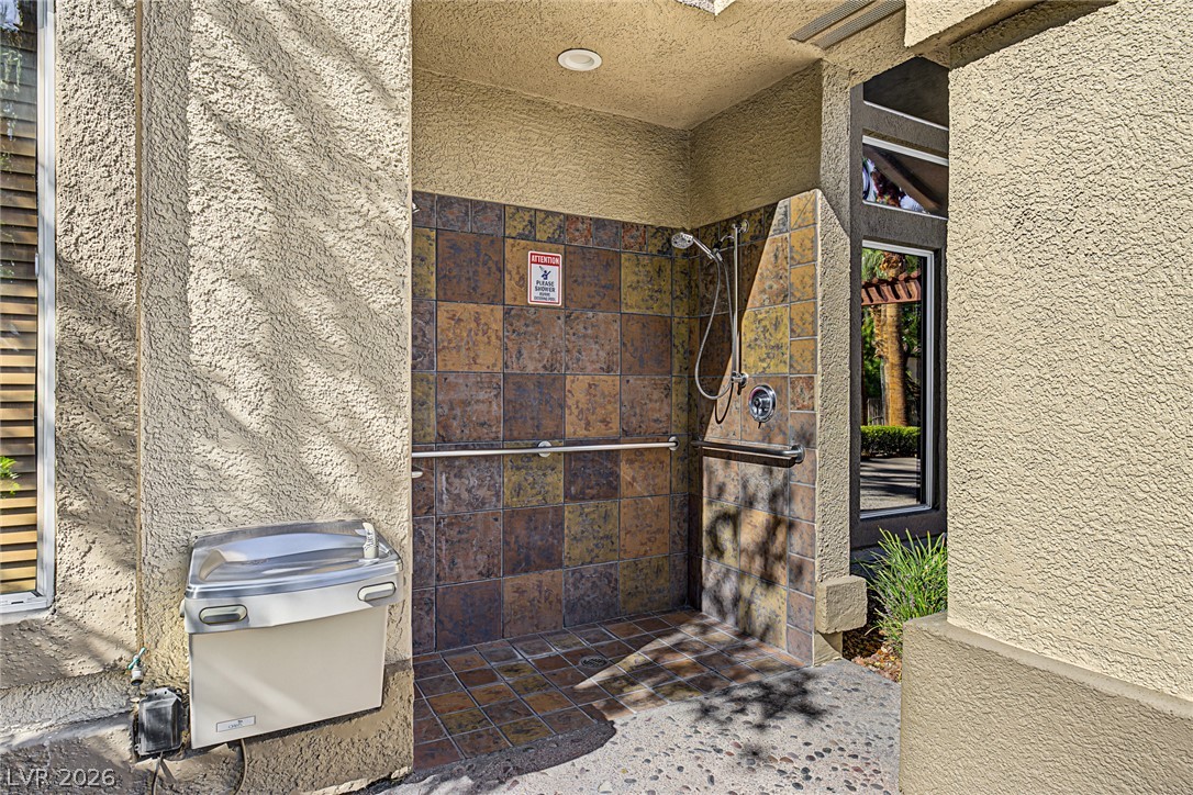 3395 Cactus Shadow Street 104 Property Photo 30
