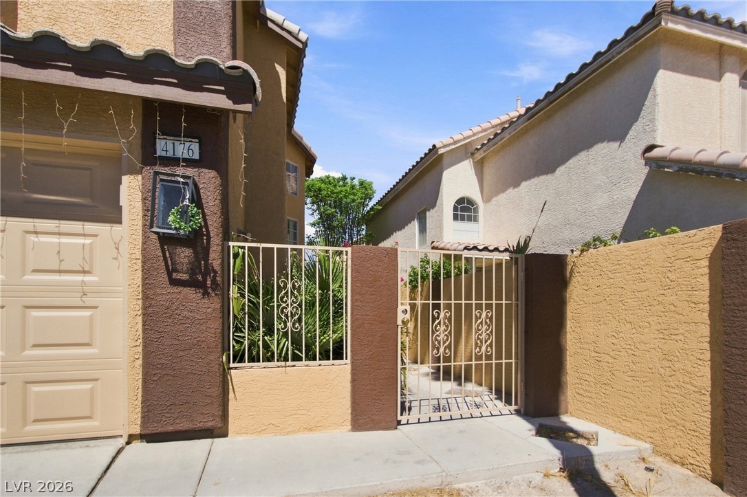 4176 Poe Drive Property Photo 4