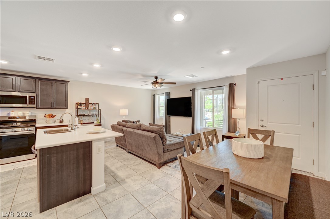 779 Pickled Pepper Place Property Photo 4