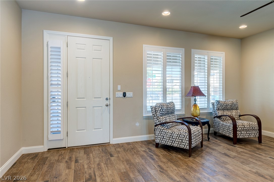 6403 Brandon Hills Court Property Photo 4