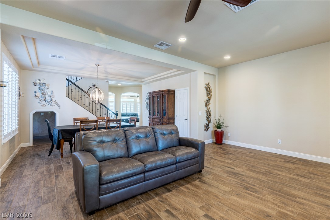 6403 Brandon Hills Court Property Photo 7