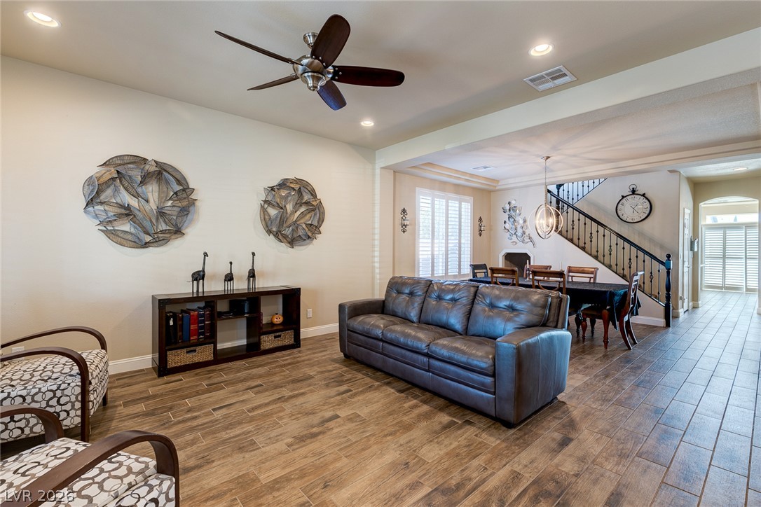 6403 Brandon Hills Court Property Photo 8