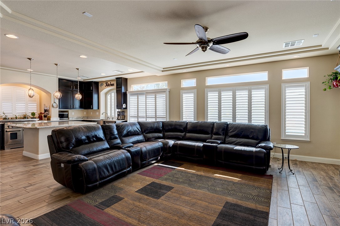 6403 Brandon Hills Court Property Photo 14