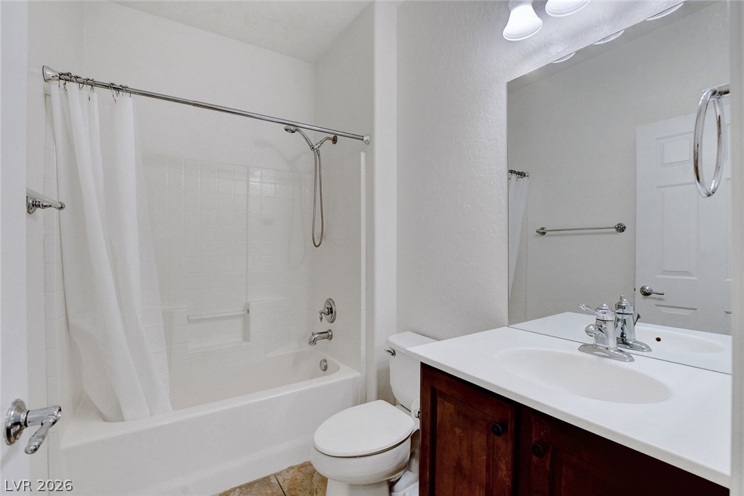 2236 Night Parrot Avenue Property Photo 23