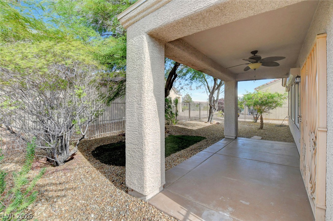 2236 Night Parrot Avenue Property Photo 25