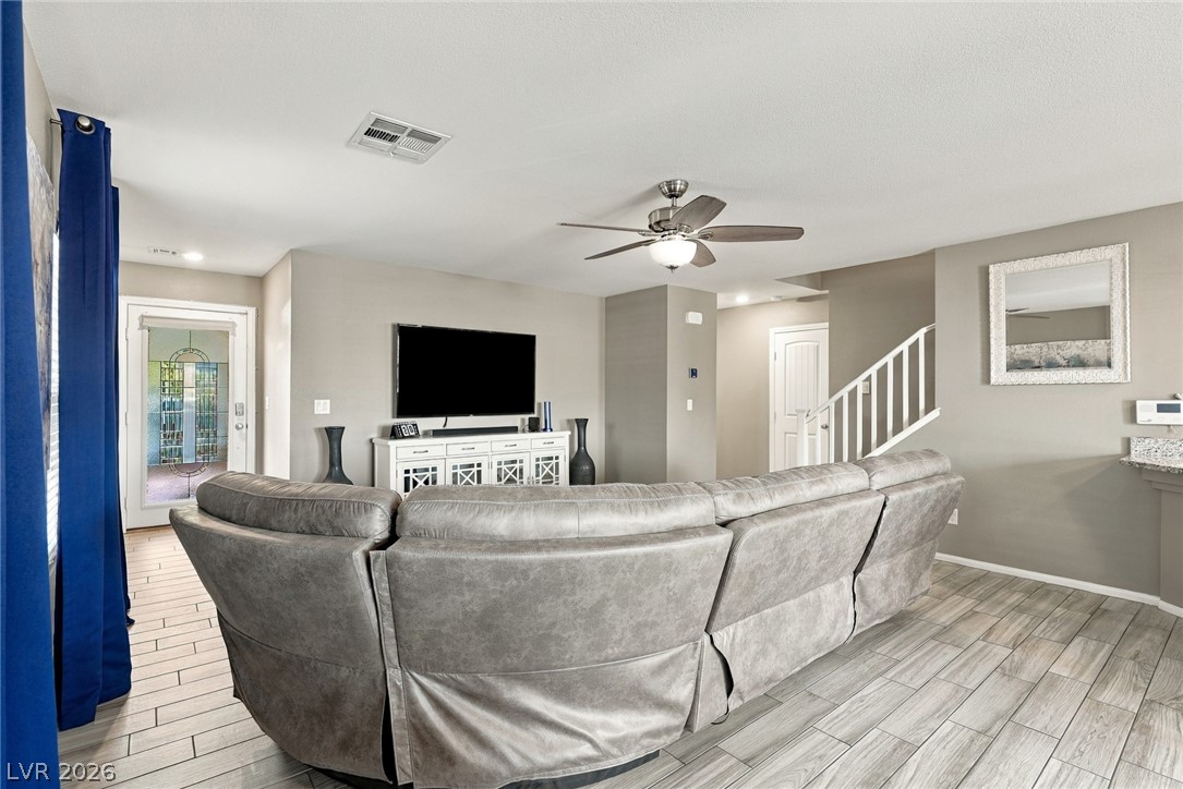 9088 Jade Vine Avenue Property Photo 6