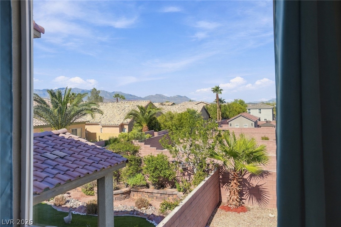 9088 Jade Vine Avenue Property Photo 24