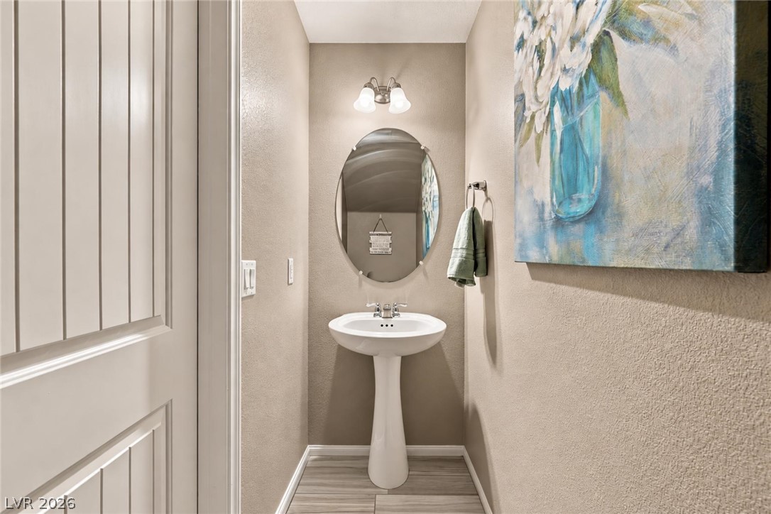 9088 Jade Vine Avenue Property Photo 32