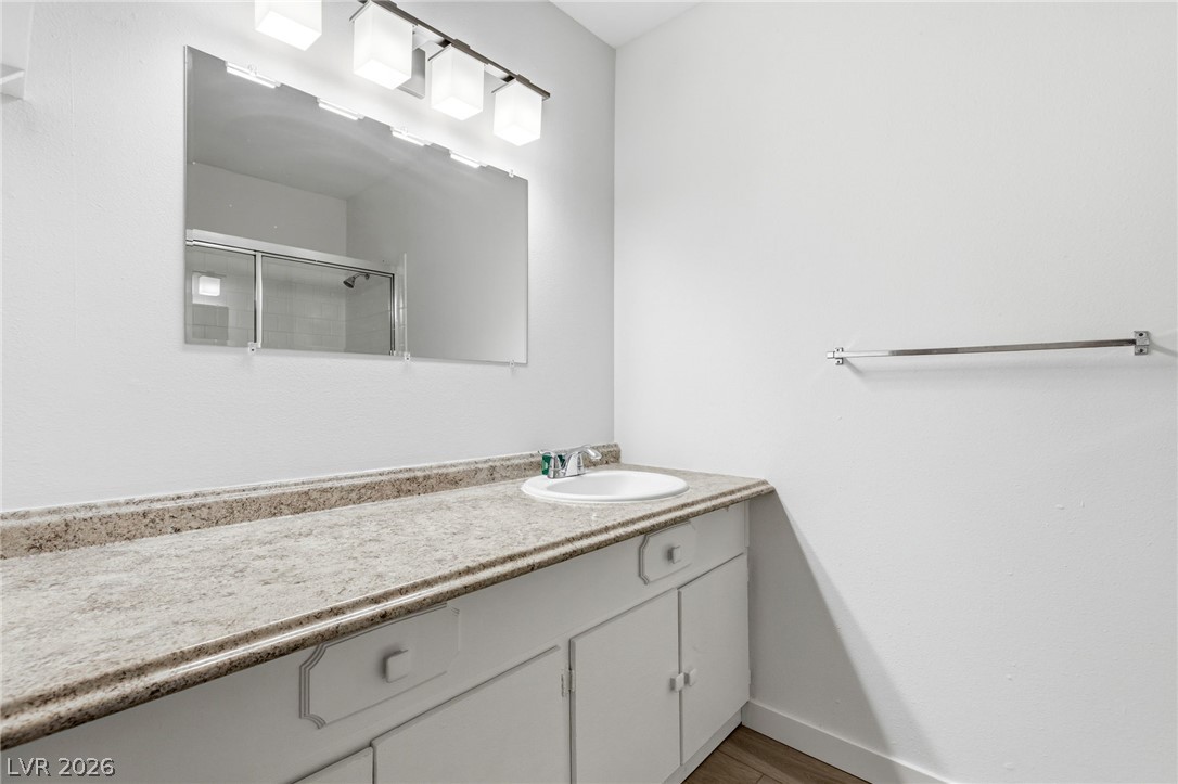 208 Orland Street 10 Property Photo 19