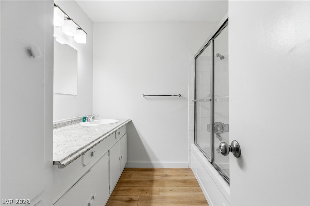 208 Orland Street 10 Property Photo 20