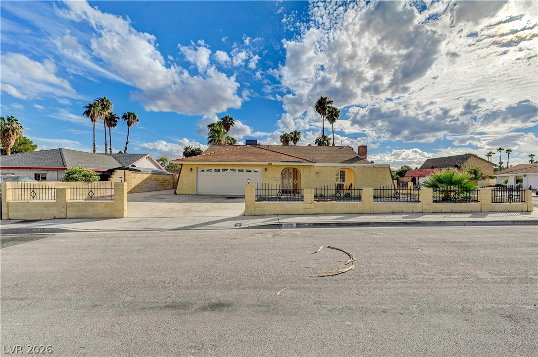 4445 Palencia Avenue Property Photo 1