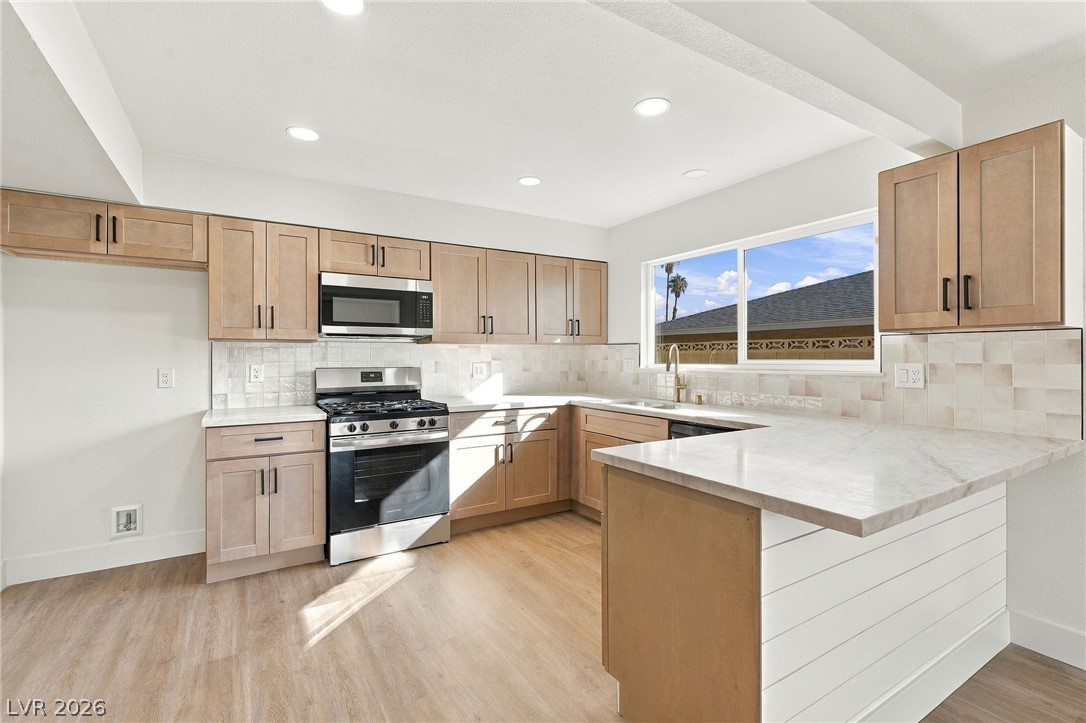 7301 Pinedale Avenue Property Photo 1