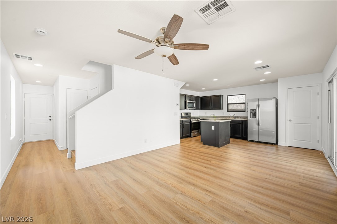 3682 Via Mariposa Avenue Property Photo 8