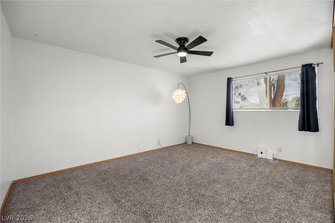 3320 Duece Street Property Photo 22